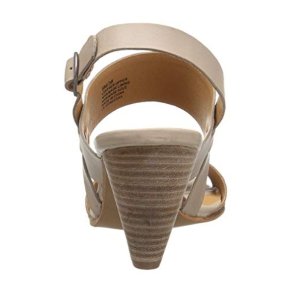 Lucky Brand Veneesha leather sandal NIB - Picture 2 of 5